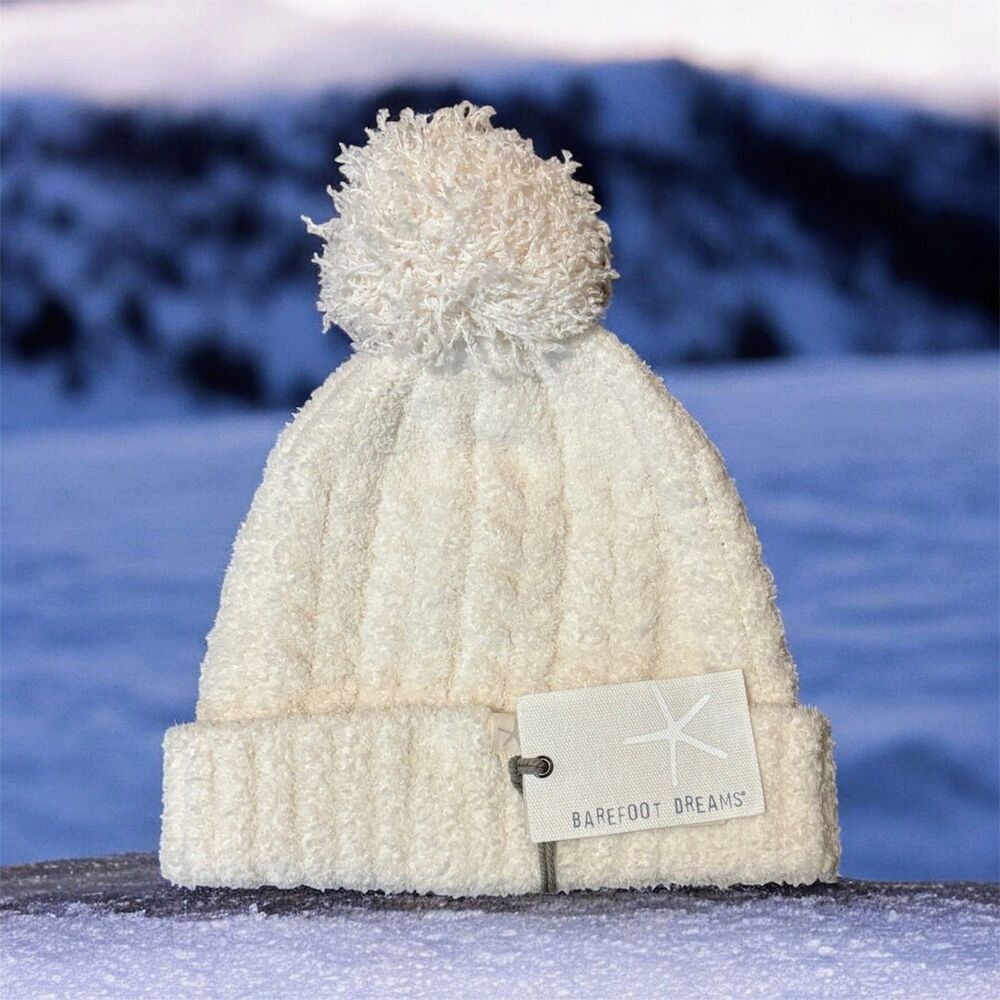 NWT Barefoot Dreams CozyChic Cable Beanie with Pom Pom, Cream, One Size